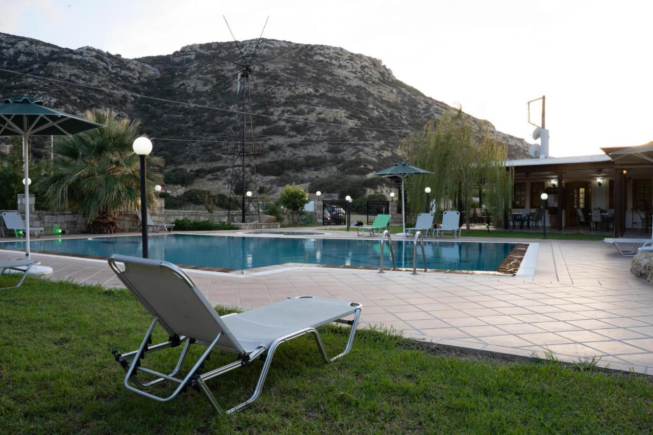 Dimitris Villa Hotel Матала Экстерьер фото